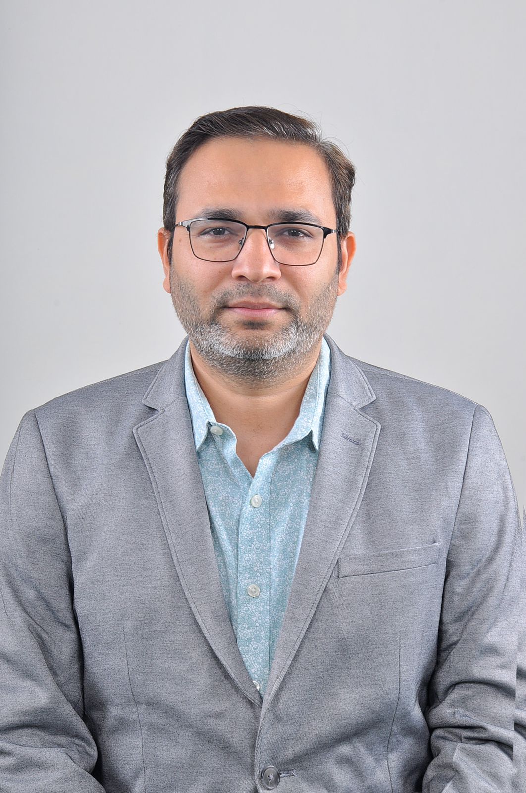 laparoscopic surgeon in ahmedabad